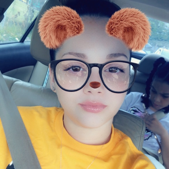 Meet your Posher, Ileana - Picture 3 of 5